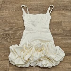 House of CB 'Lilou' White/Ivory Ruffle Hem Dress